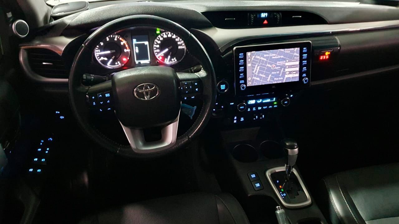 Toyota Hilux Usada en Mendoza, deRuedas