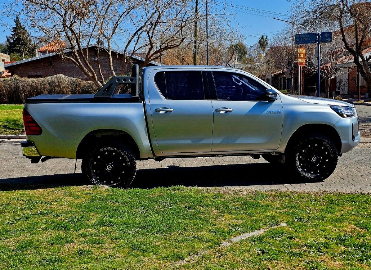 Toyota Hilux Usada en Mendoza, deRuedas