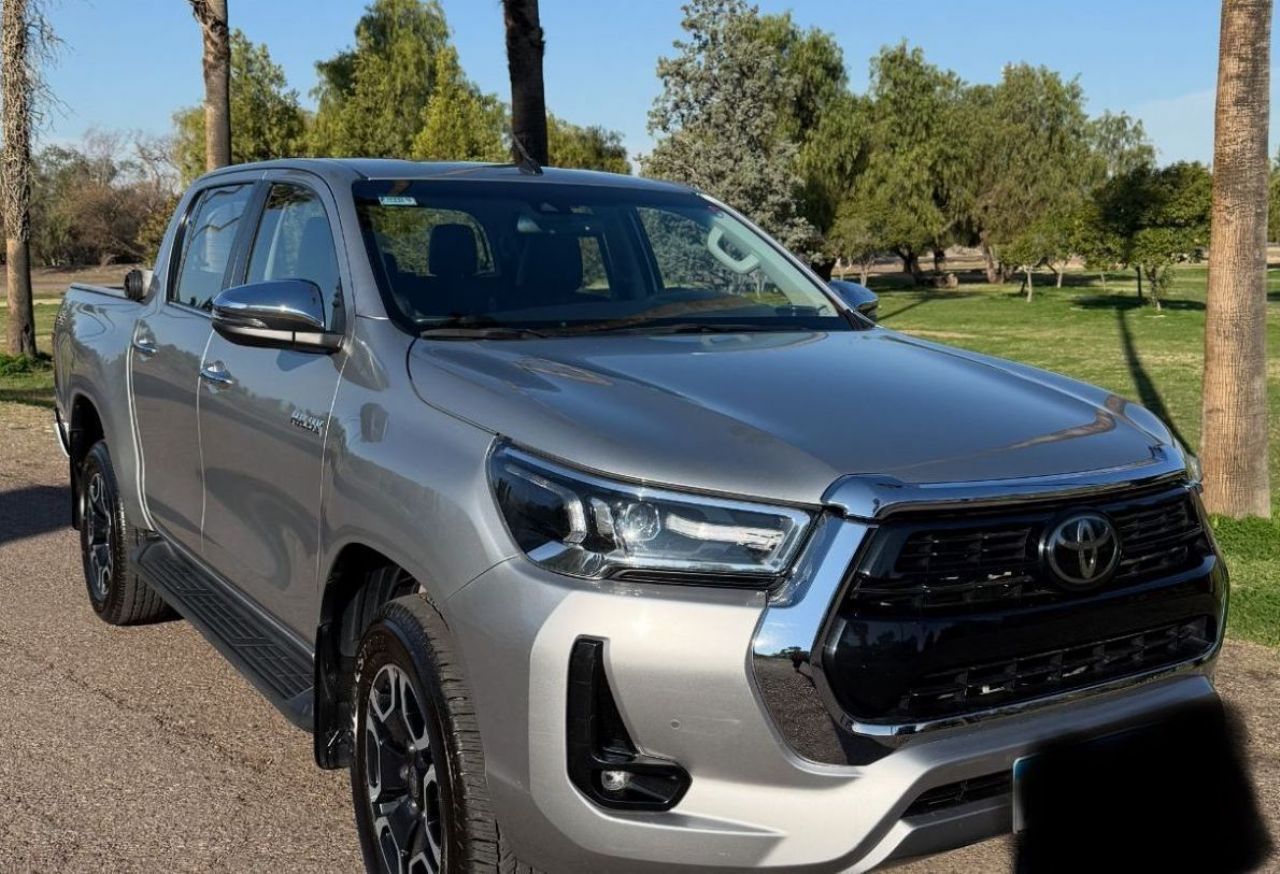 Toyota Hilux Usada en Mendoza, deRuedas