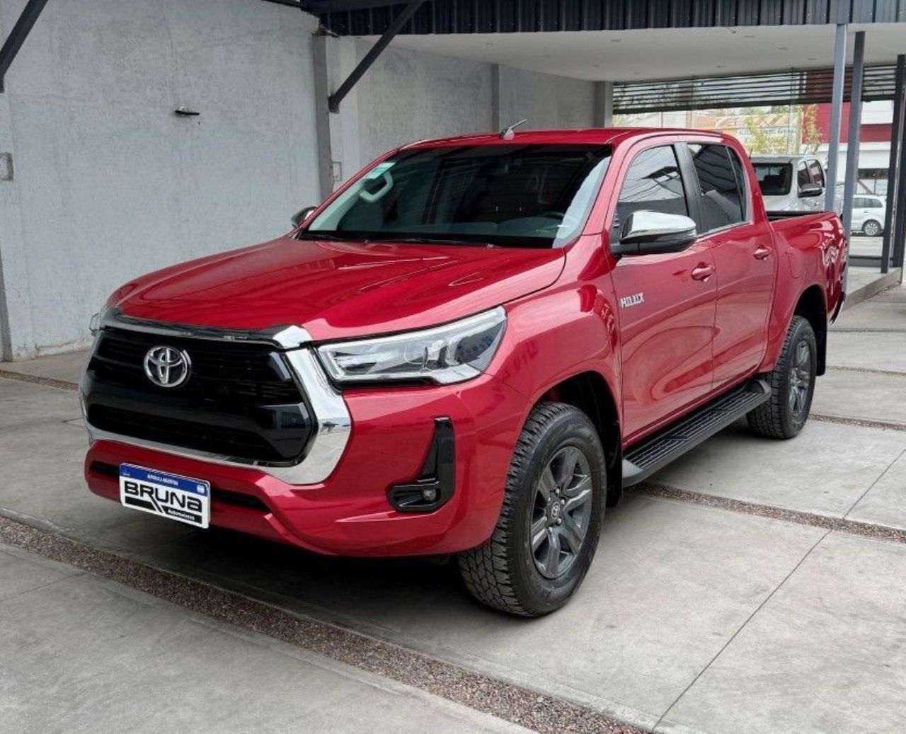 Toyota Hilux Usada Financiado en Mendoza, deRuedas