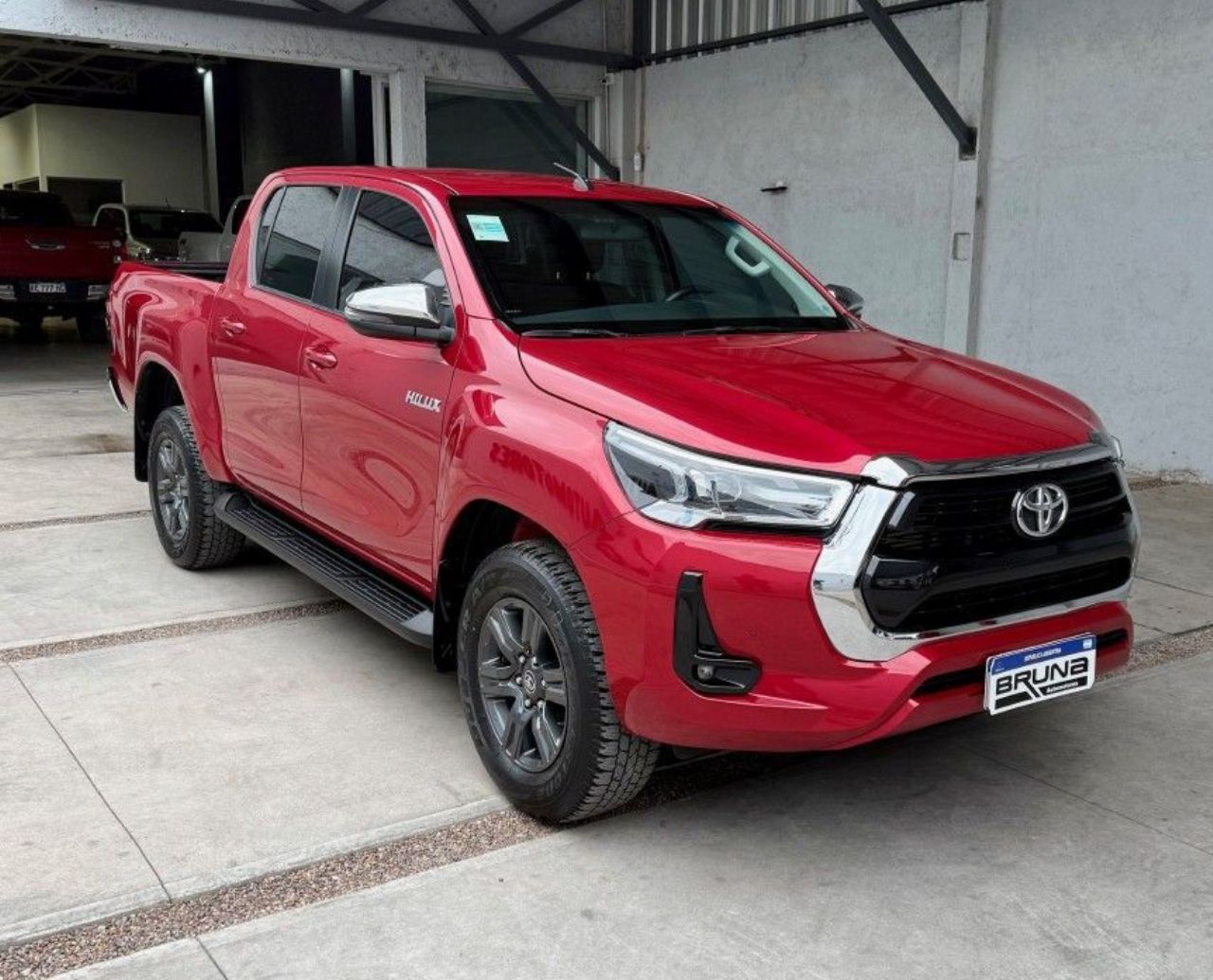 Toyota Hilux Usada Financiado en Mendoza, deRuedas