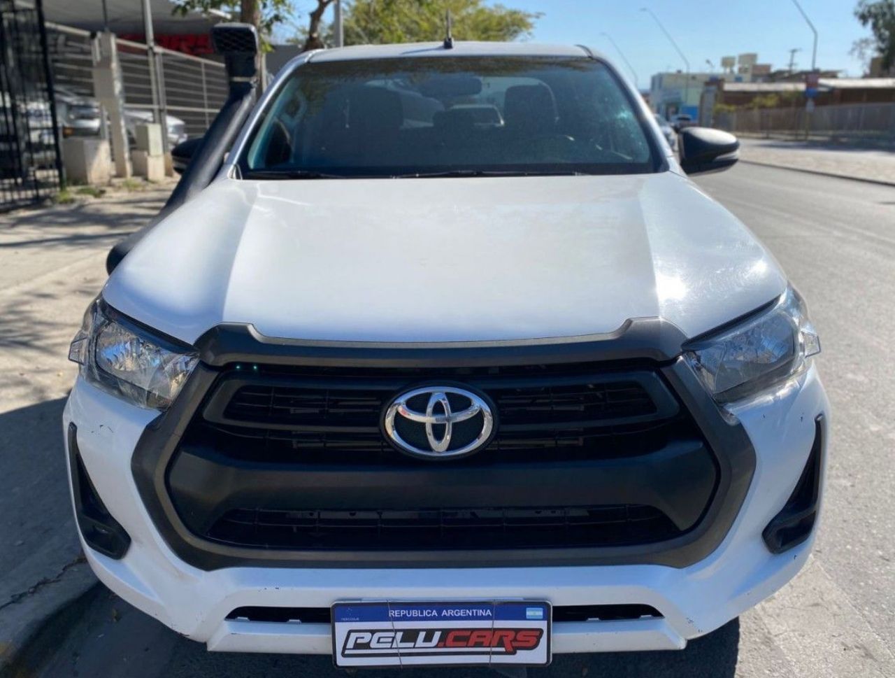 Toyota Hilux Usada Financiado en San Juan, deRuedas