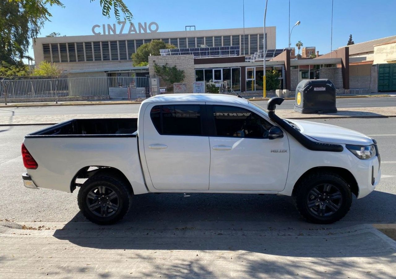 Toyota Hilux Usada Financiado en San Juan, deRuedas