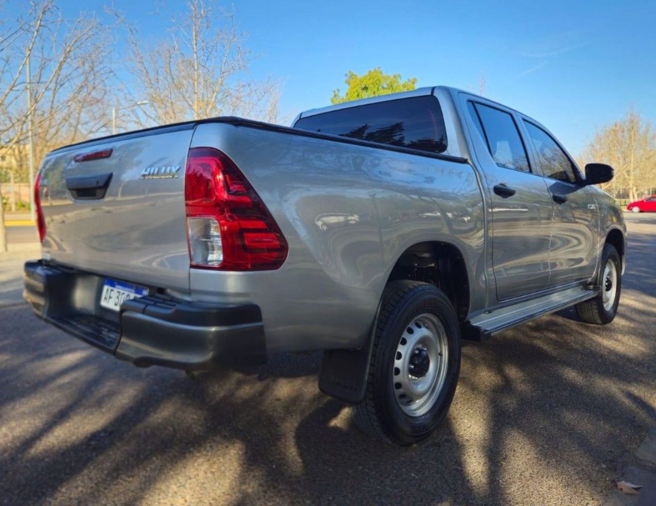 Toyota Hilux Usada Financiado en Mendoza, deRuedas