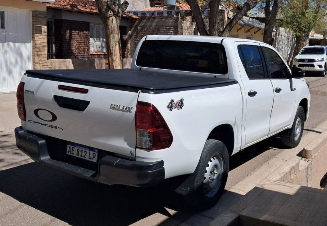 Toyota Hilux Usada en Mendoza, deRuedas