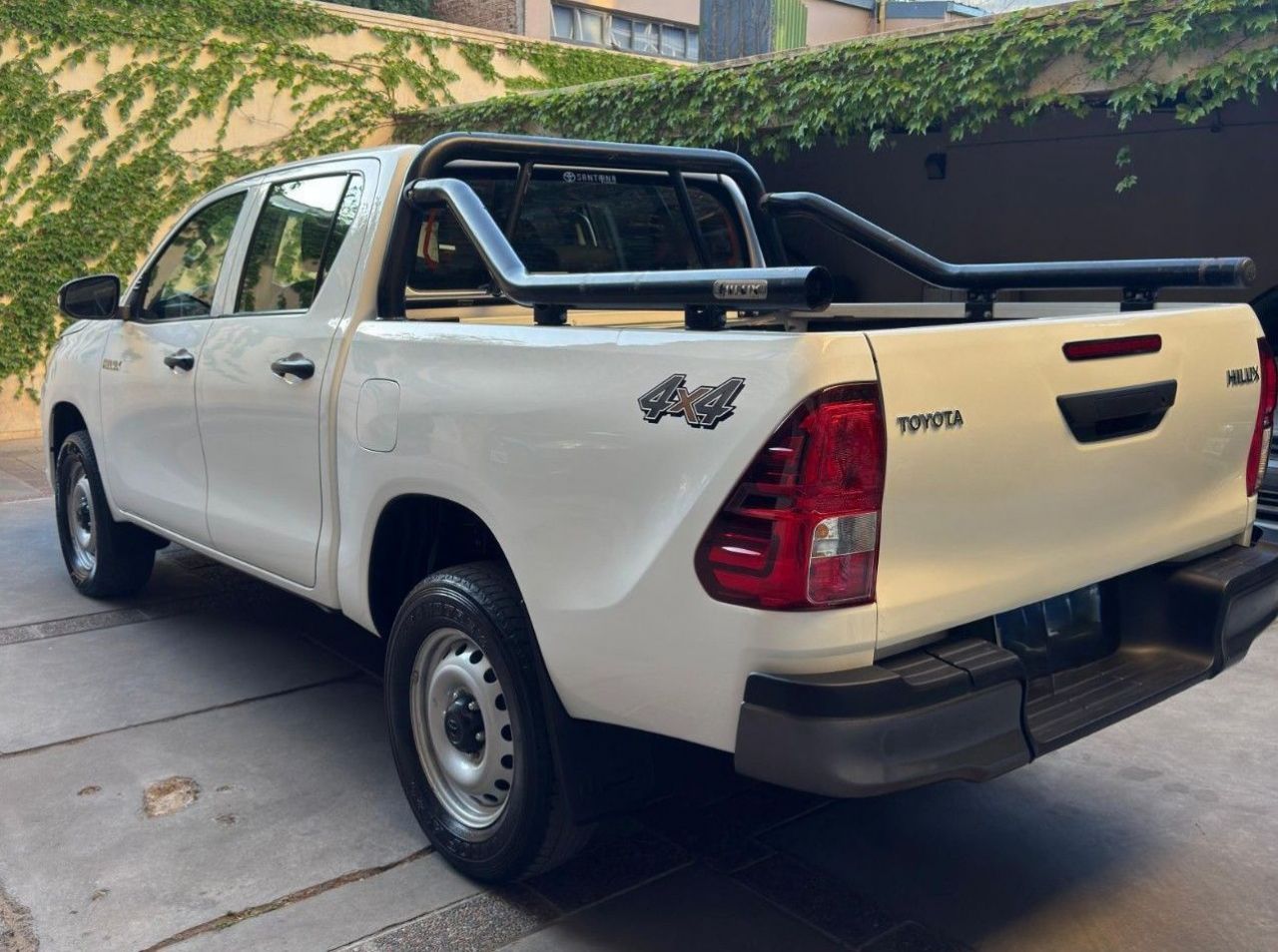 Toyota Hilux Usada en Mendoza, deRuedas