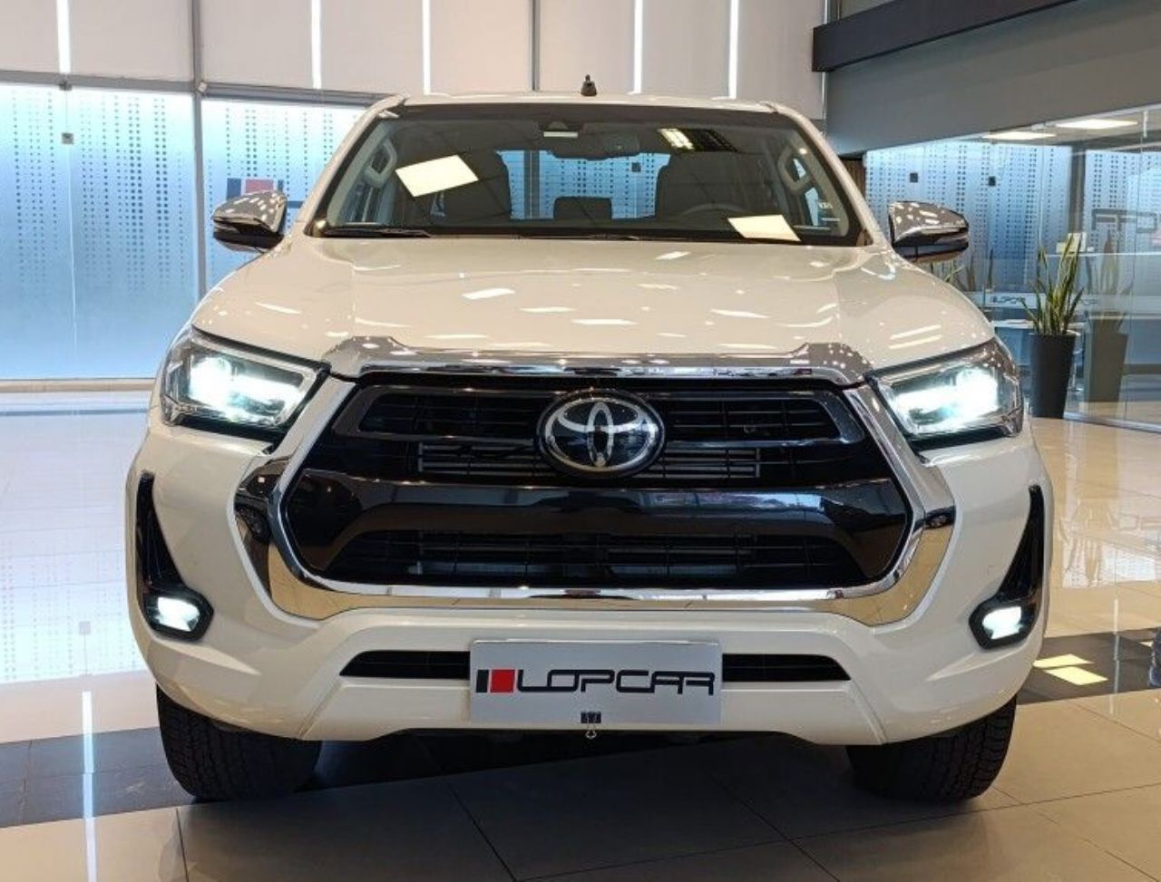 Toyota Hilux Usada Financiado en Córdoba, deRuedas
