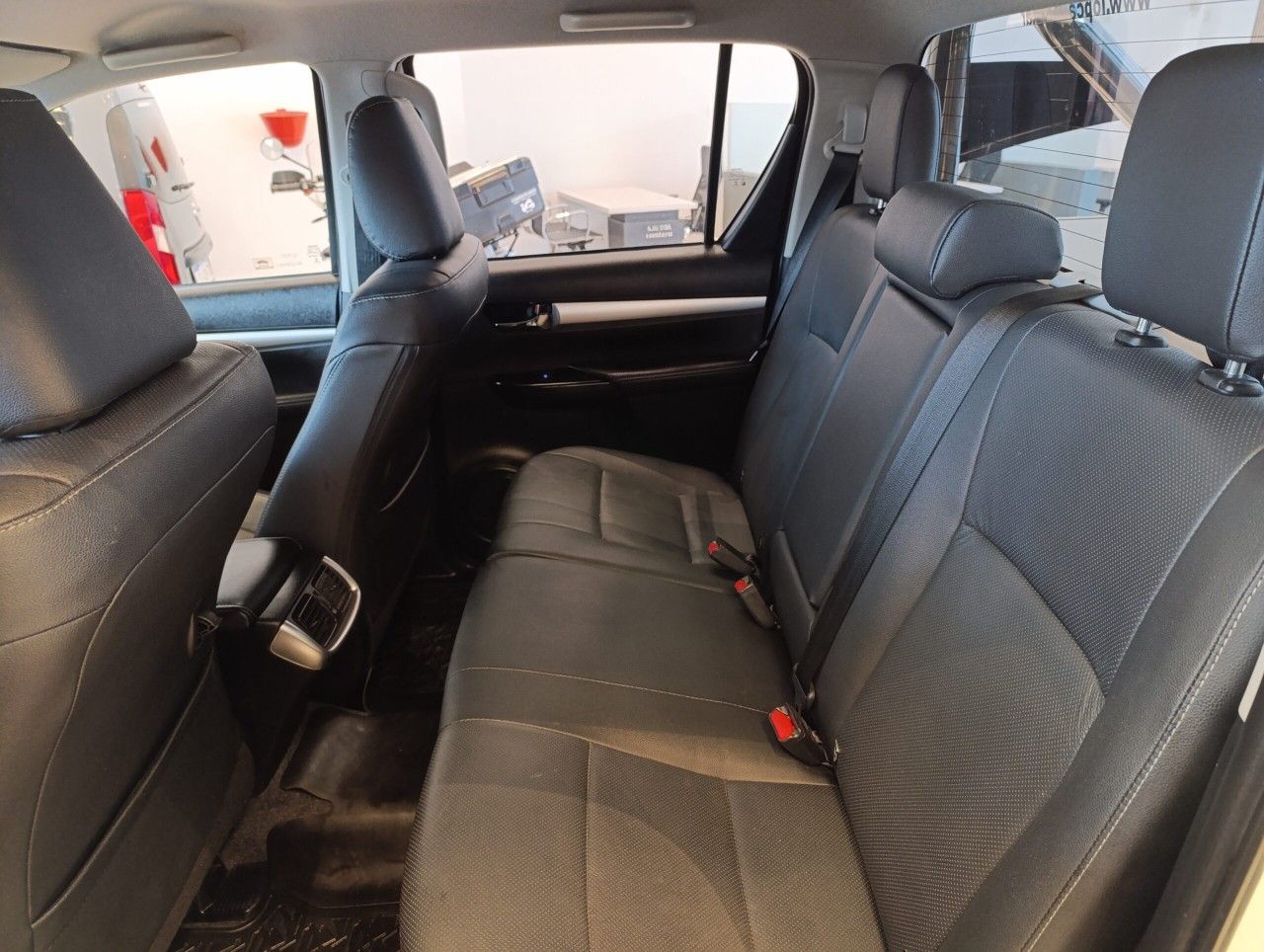 Toyota Hilux Usada Financiado en Córdoba, deRuedas