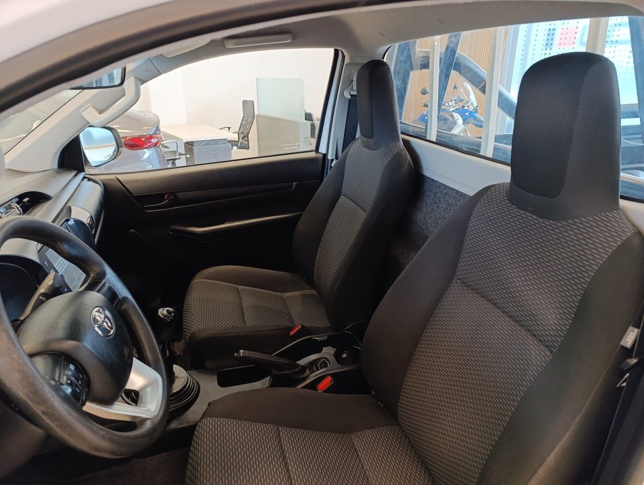 Toyota Hilux Usada Financiado en Córdoba, deRuedas