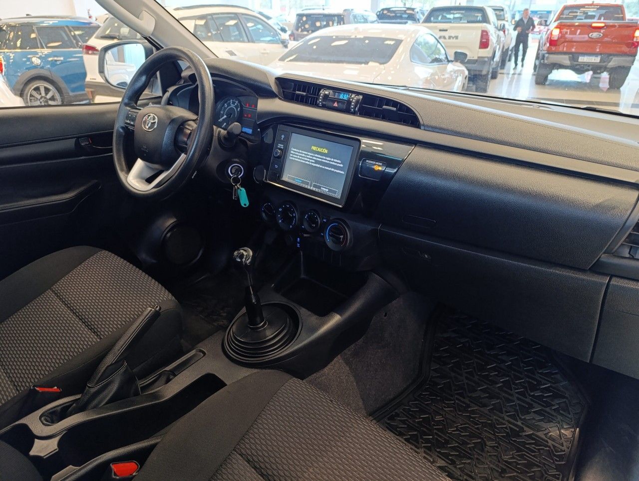 Toyota Hilux Usada Financiado en Córdoba, deRuedas