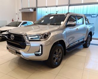 Toyota Hilux Usada en Córdoba Financiado