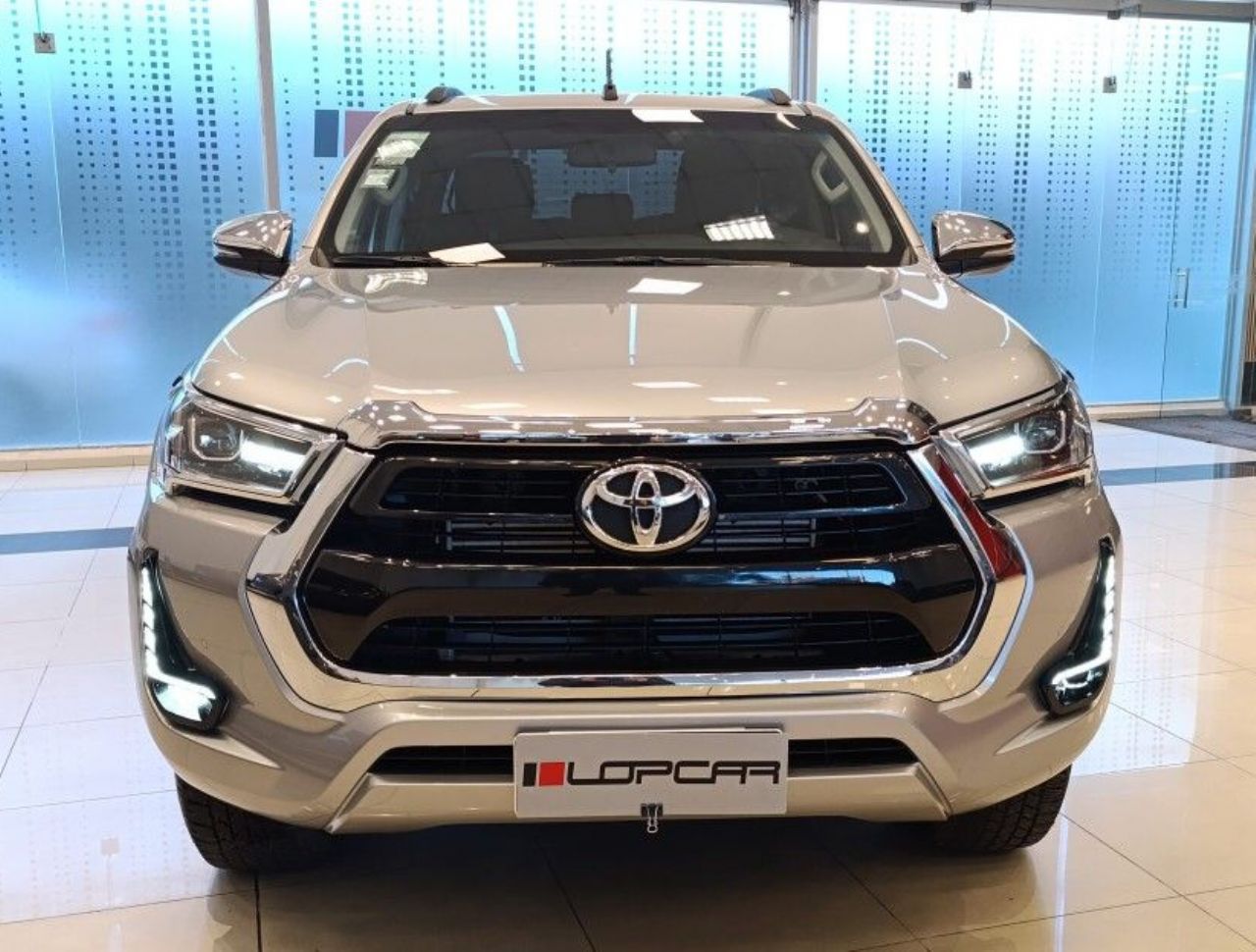 Toyota Hilux Usada Financiado en Córdoba, deRuedas