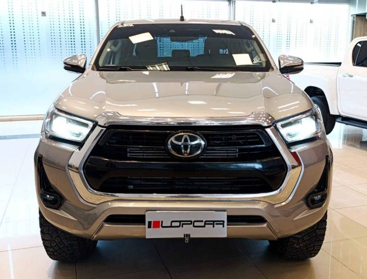 Toyota Hilux Usada Financiado en Córdoba, deRuedas