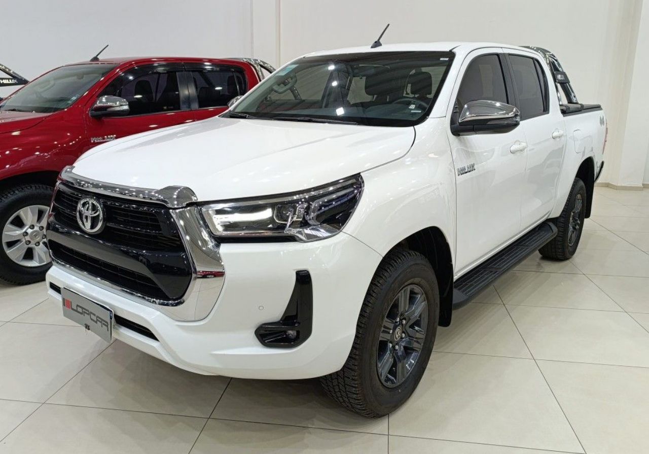 Toyota Hilux Usada Financiado en Córdoba, deRuedas