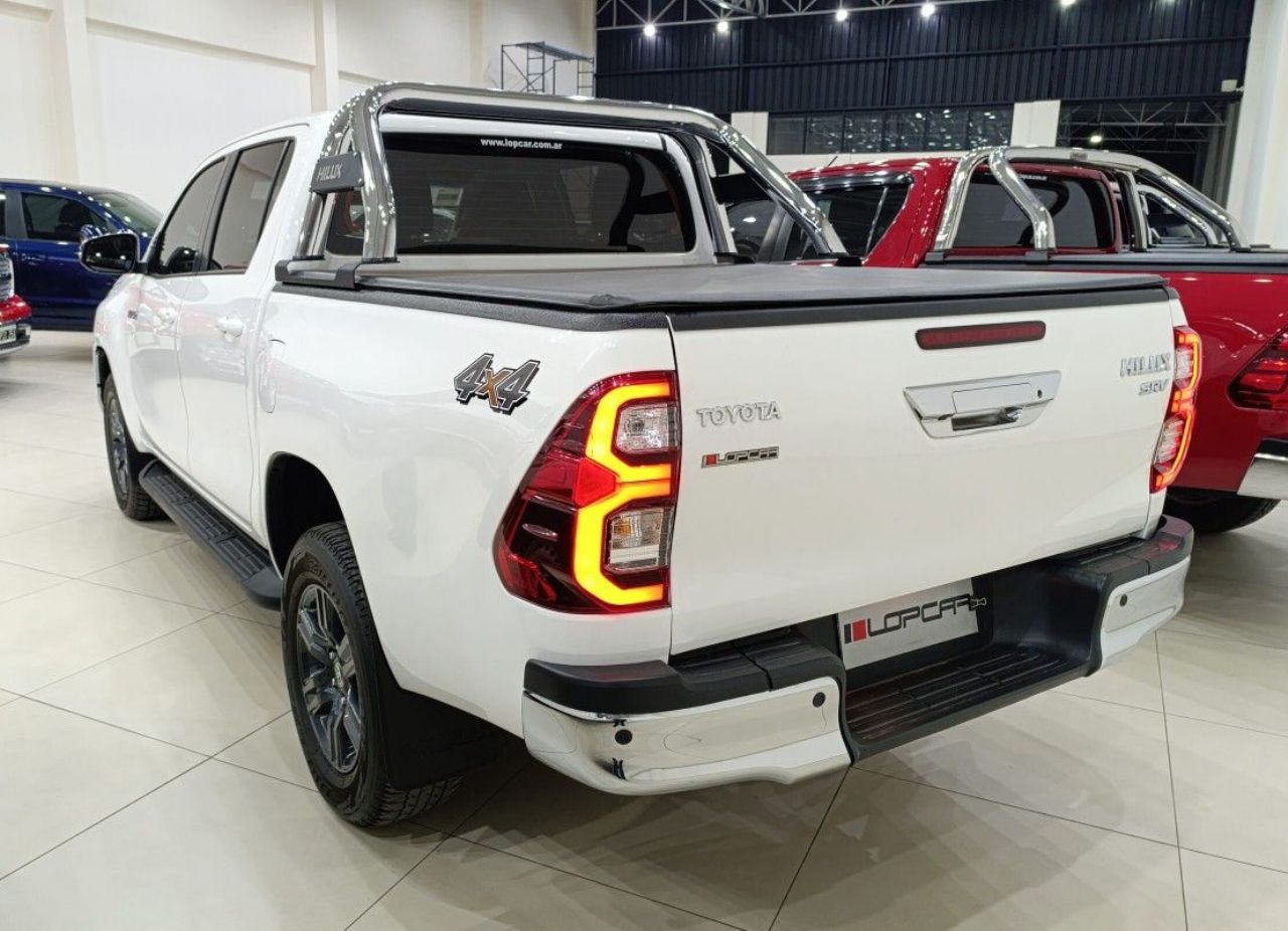 Toyota Hilux Usada Financiado en Córdoba, deRuedas