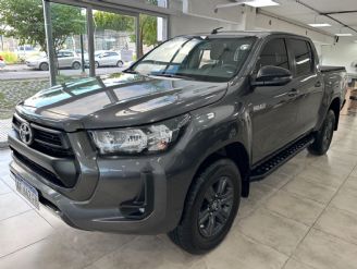 Toyota Hilux Usada en Córdoba Financiado