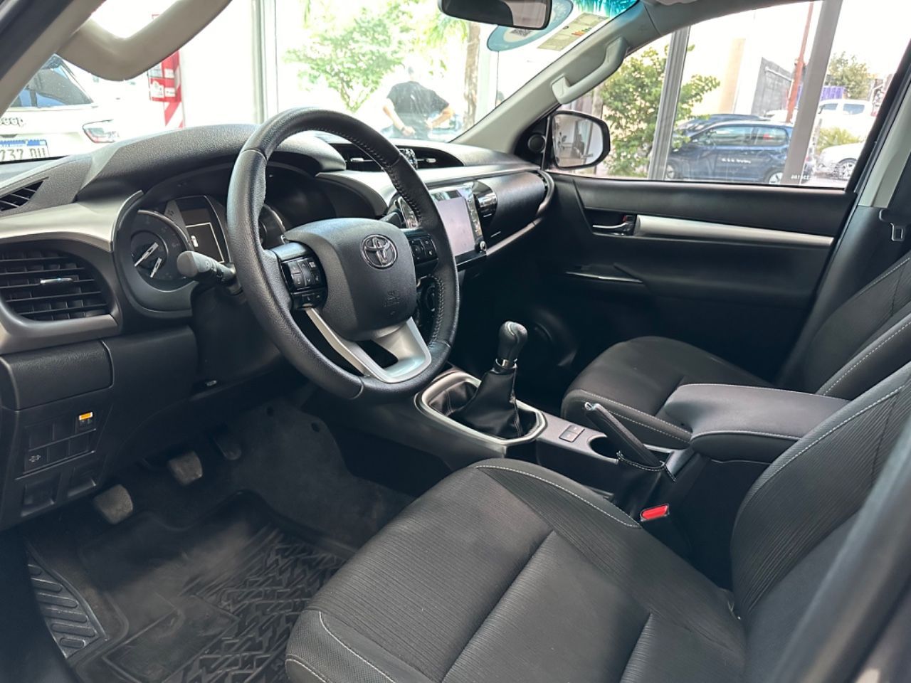 Toyota Hilux Usada en Córdoba, deRuedas