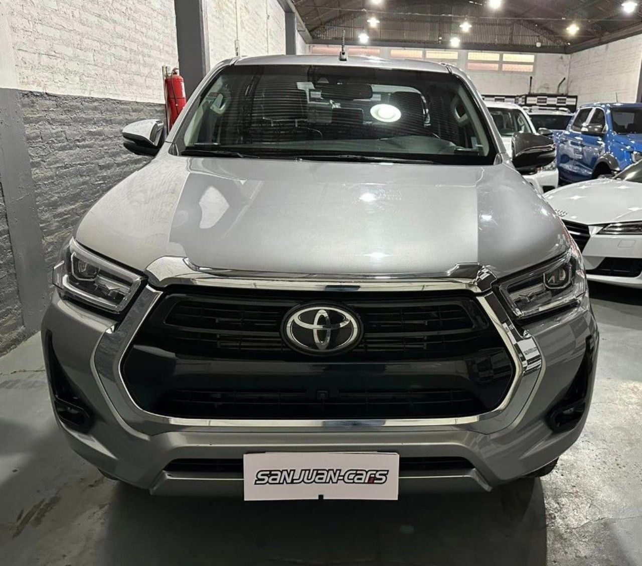 Toyota Hilux Usada en San Juan, deRuedas
