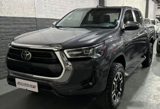 Toyota Hilux Usada en San Juan Financiado