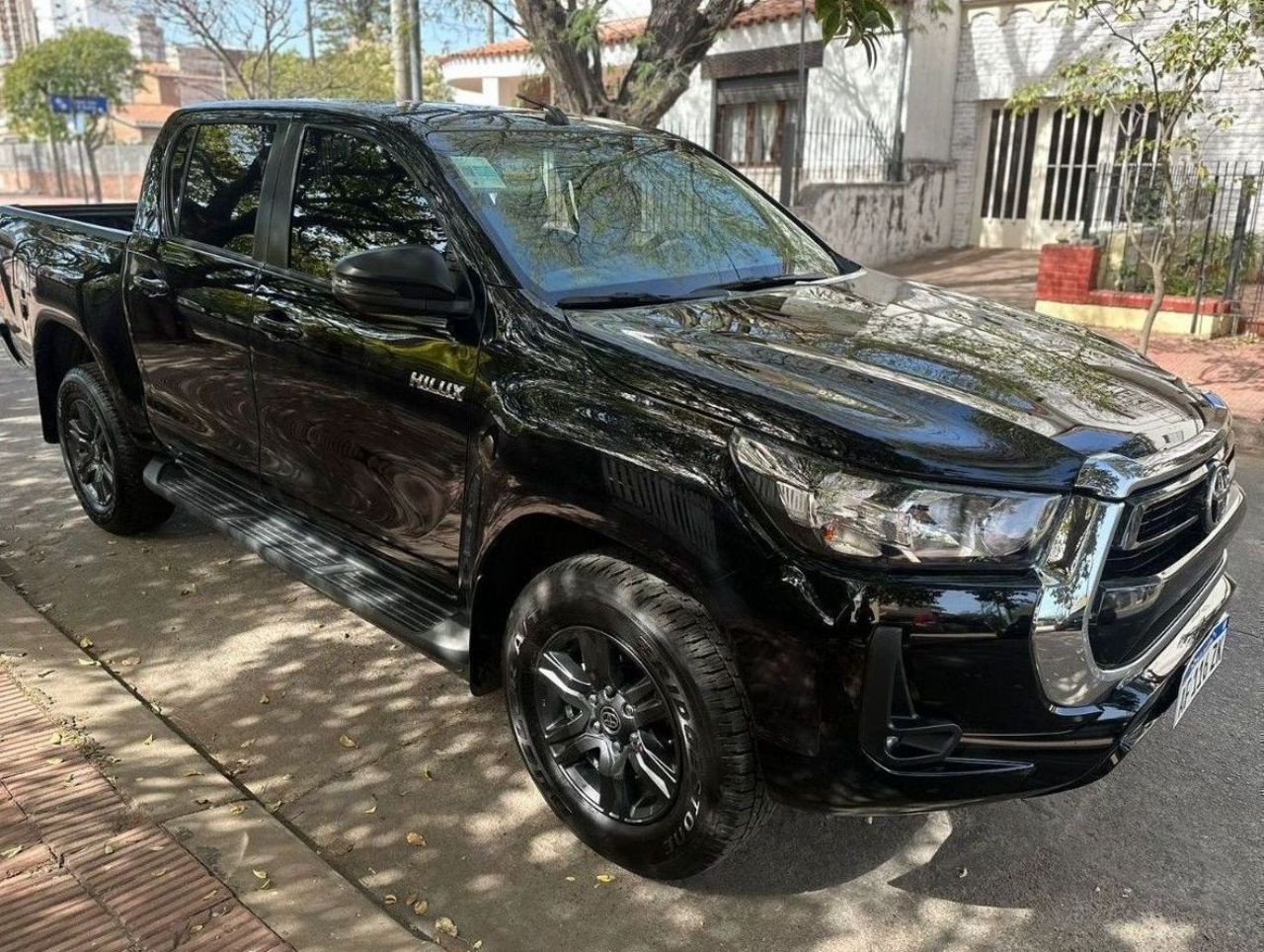 Toyota Hilux Usada en Córdoba, deRuedas