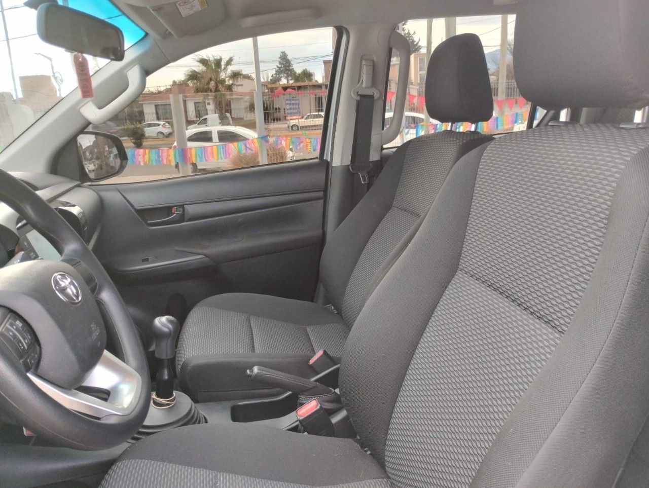 Toyota Hilux Usada en San Luis, deRuedas