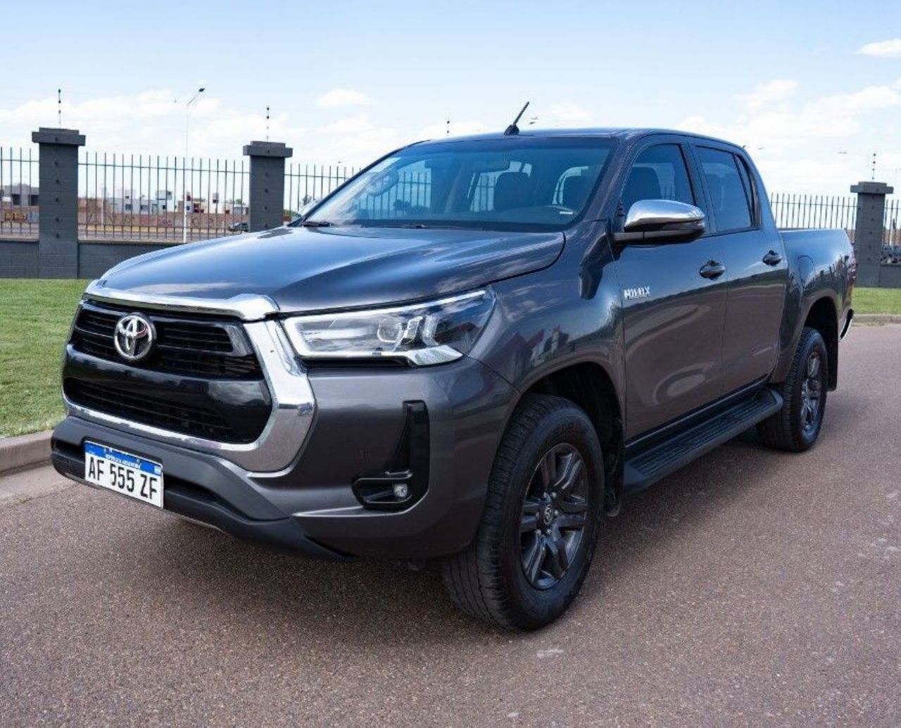 Toyota Hilux Usada en San Luis, deRuedas