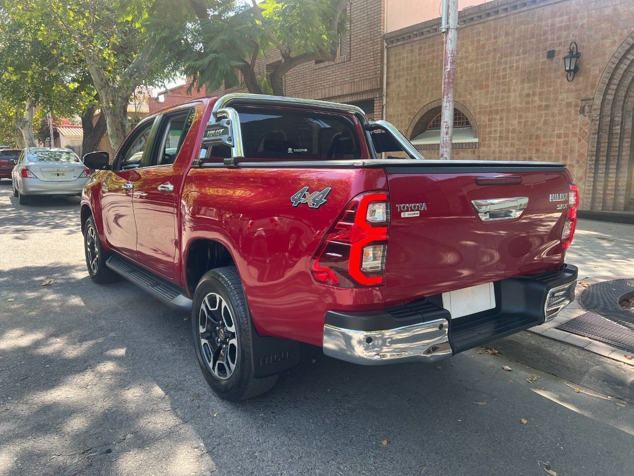 Toyota Hilux Usada Financiado en Mendoza, deRuedas