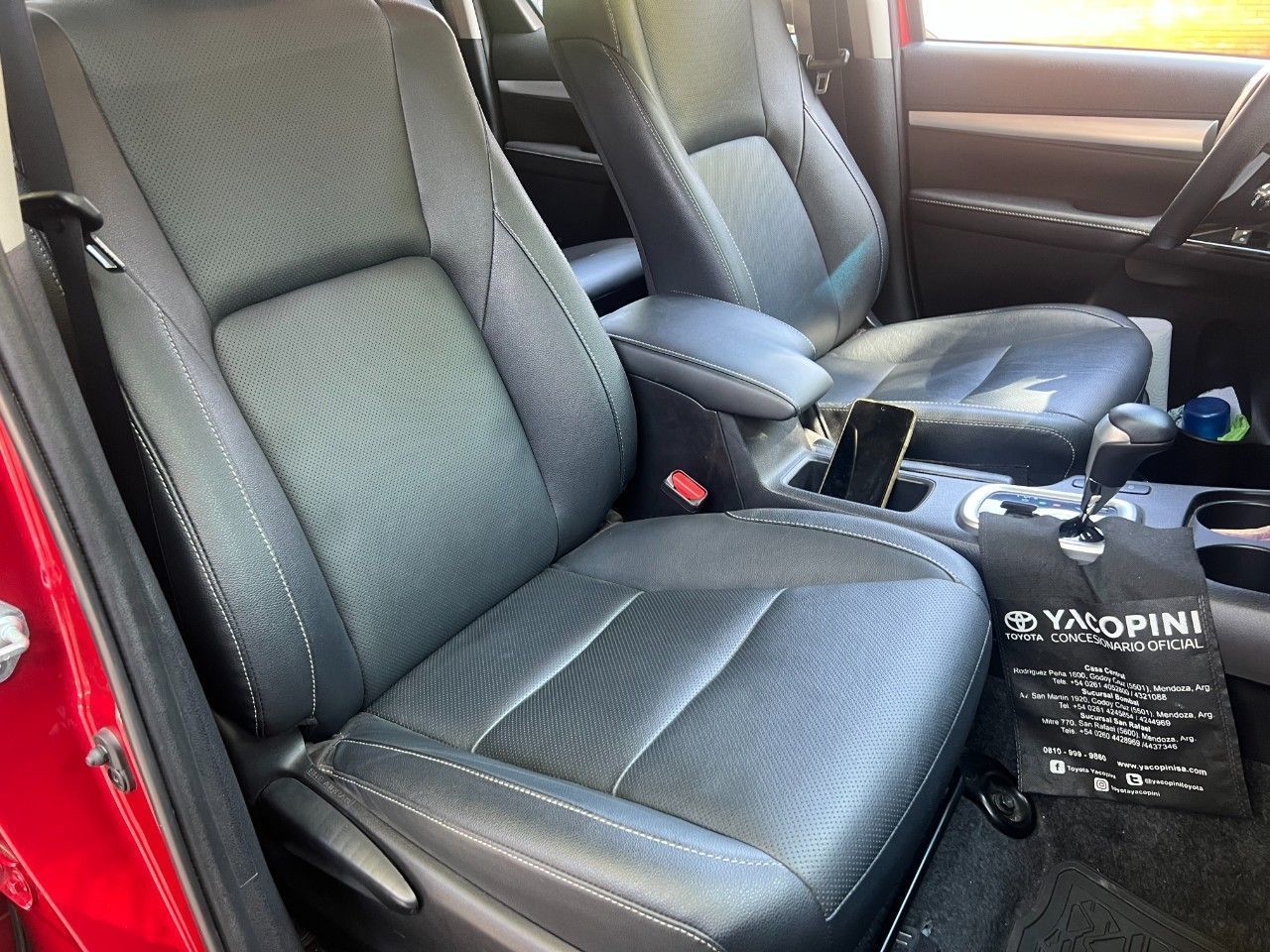 Toyota Hilux Usada Financiado en Mendoza, deRuedas