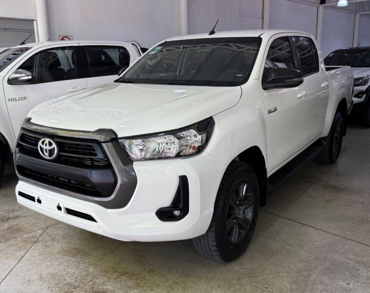 Toyota Hilux Usada Financiado en Mendoza, deRuedas