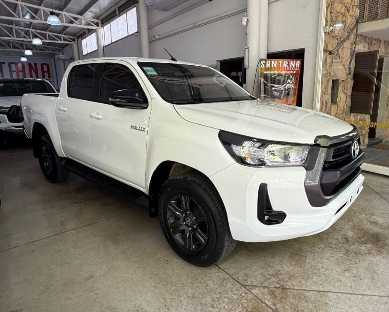 Toyota Hilux Usada Financiado en Mendoza, deRuedas