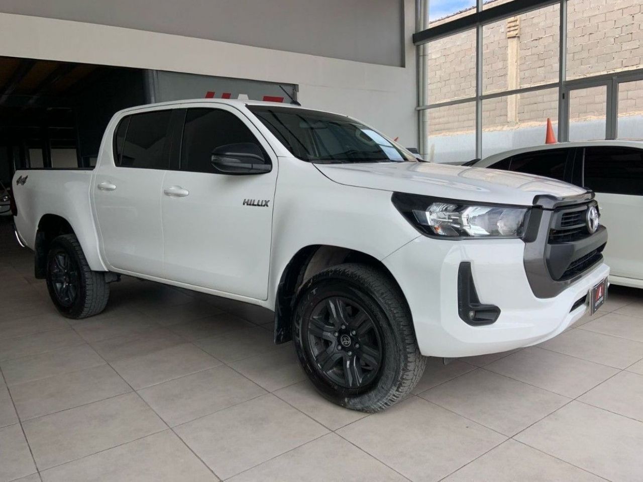 Toyota Hilux Usada Financiado en Mendoza, deRuedas