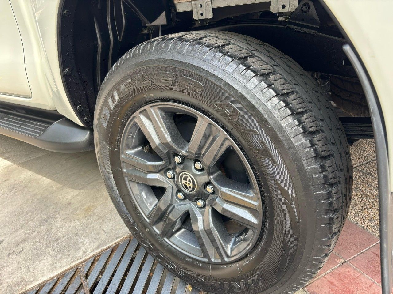 Toyota Hilux Usada Financiado en Mendoza, deRuedas