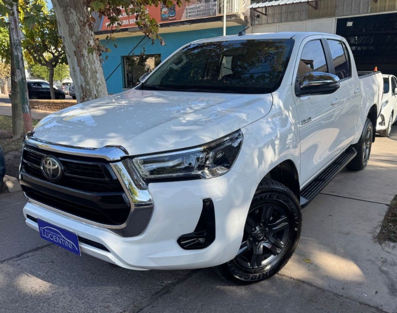 Toyota Hilux Usada Financiado en Mendoza, deRuedas
