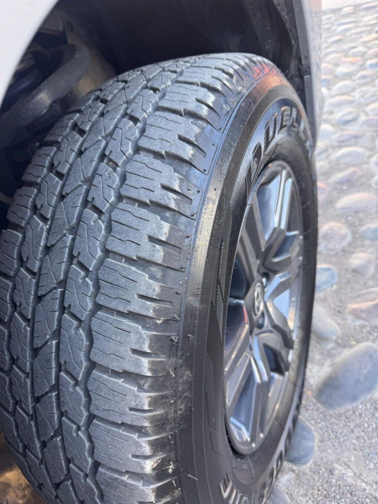 Toyota Hilux Usada Financiado en Mendoza, deRuedas
