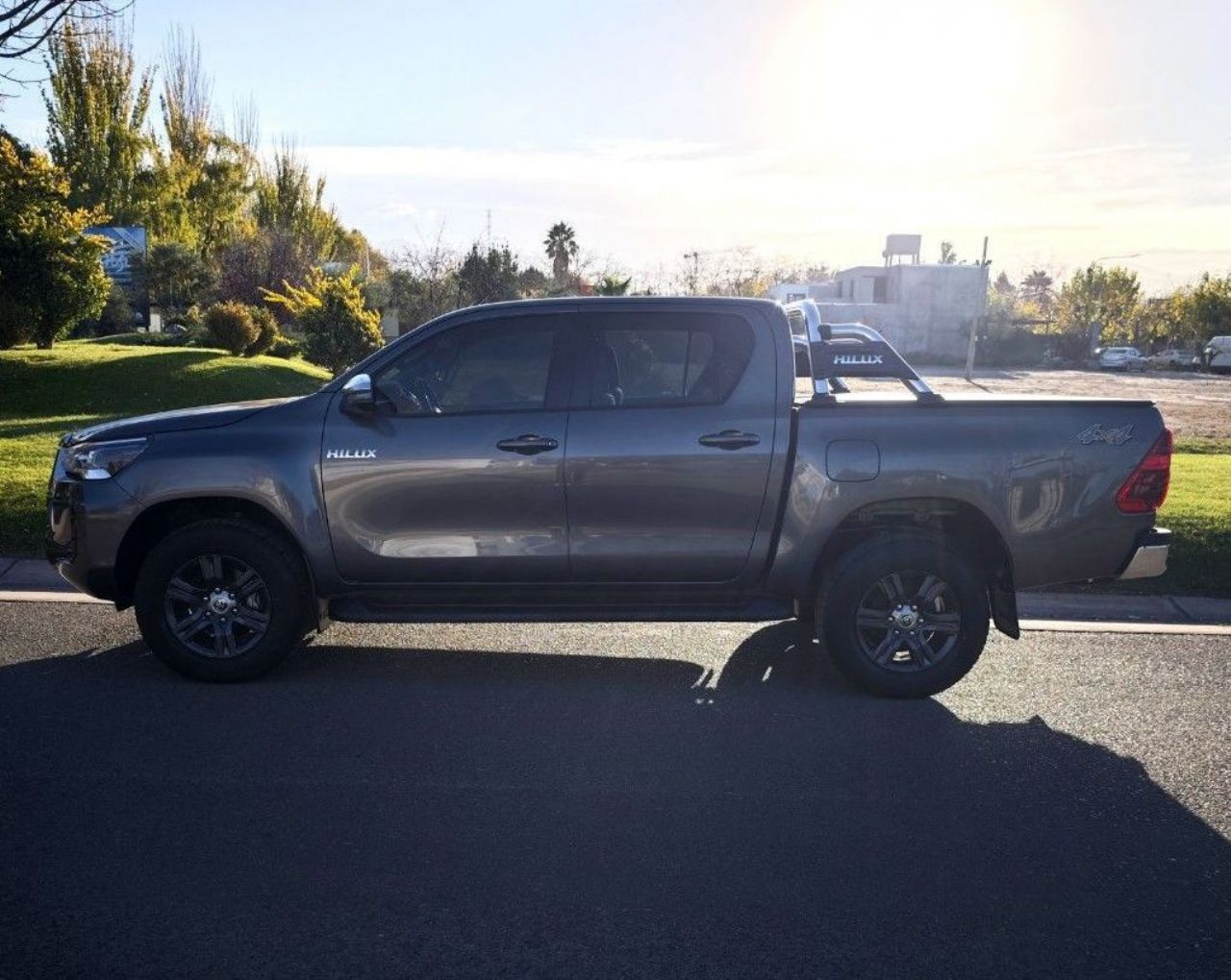 Toyota Hilux Usada Financiado en Mendoza, deRuedas