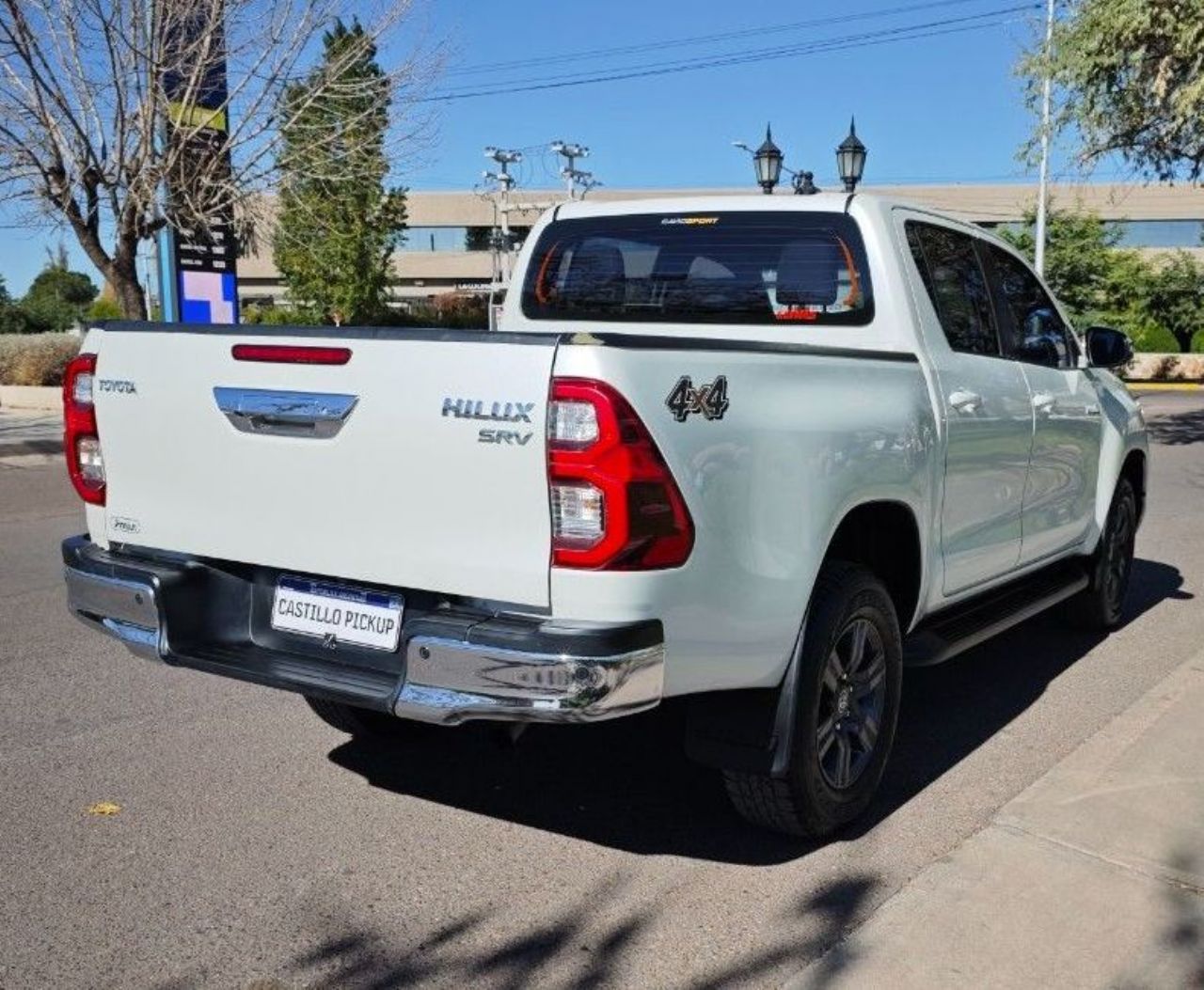 Toyota Hilux Usada Financiado en Mendoza, deRuedas