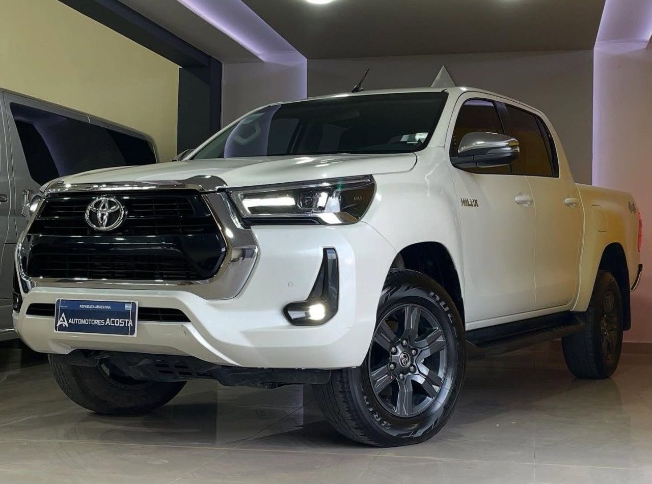 Toyota Hilux Usada Financiado en San Juan, deRuedas