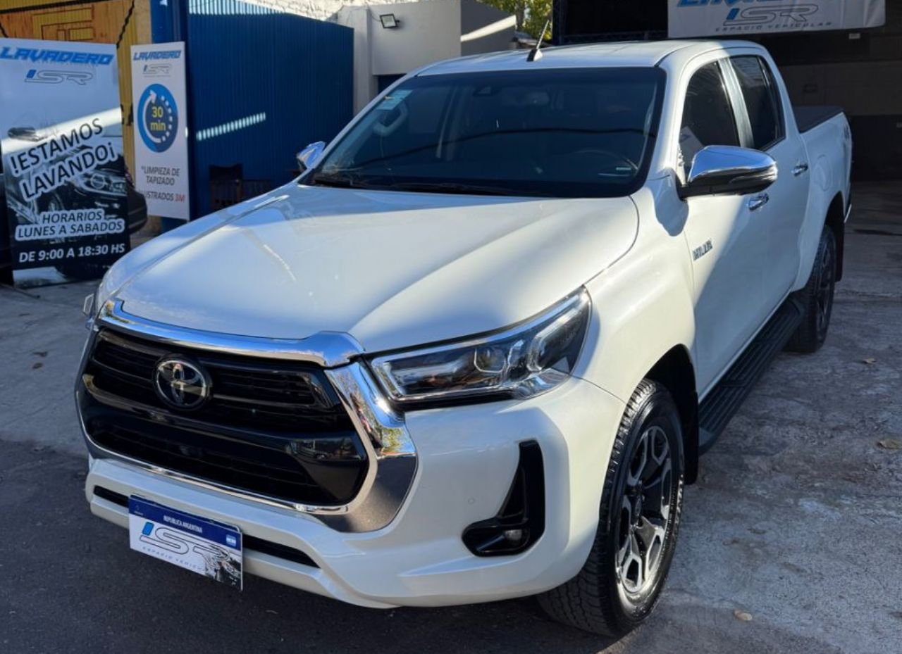 Toyota Hilux Usada en Mendoza, deRuedas