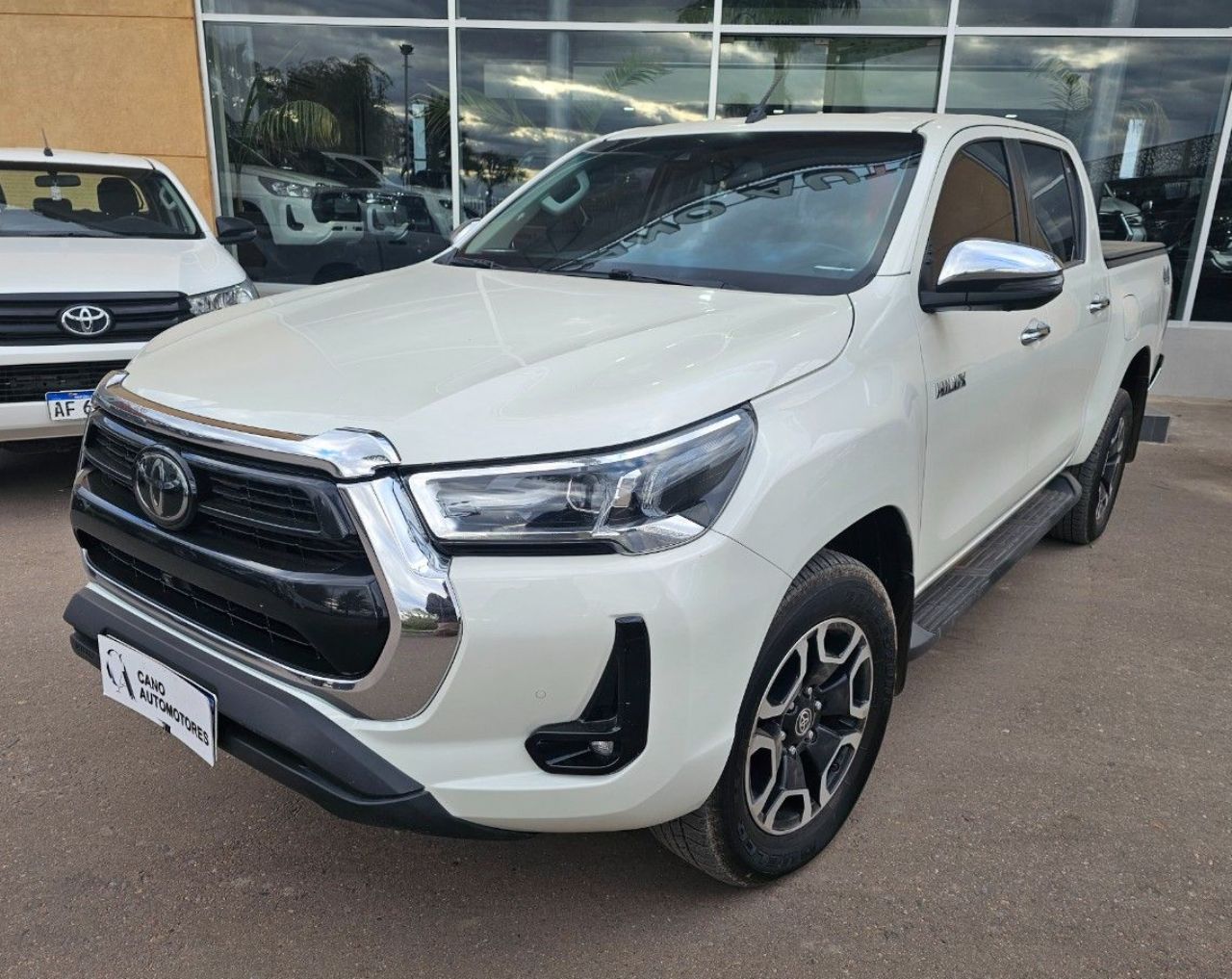 Toyota Hilux Usada Financiado en Mendoza, deRuedas