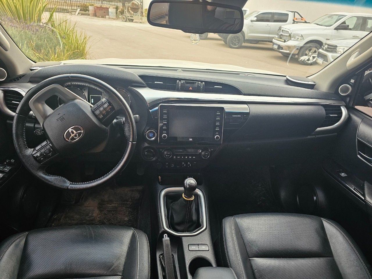 Toyota Hilux Usada Financiado en Mendoza, deRuedas