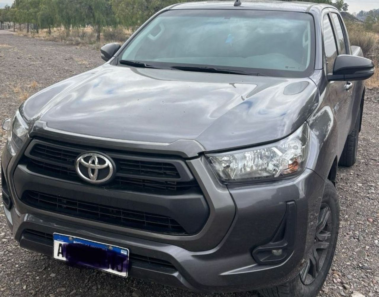 Toyota Hilux Usada en Mendoza, deRuedas