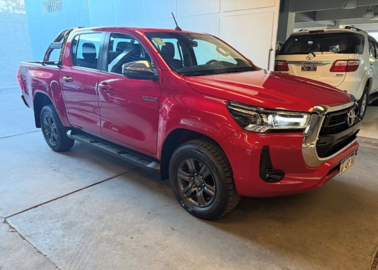 Toyota Hilux Usada en Mendoza, deRuedas
