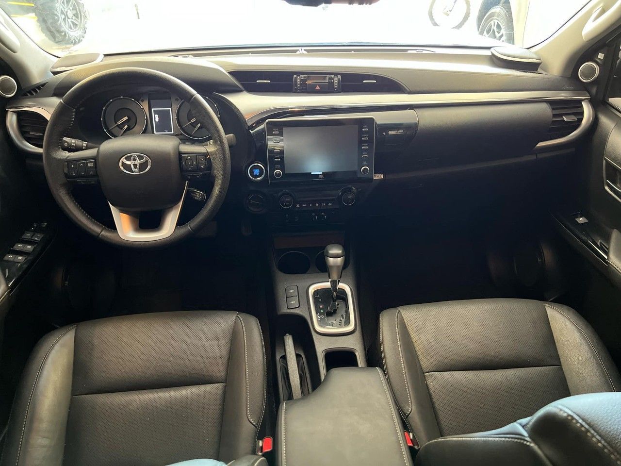 Toyota Hilux Usada Financiado en Mendoza, deRuedas
