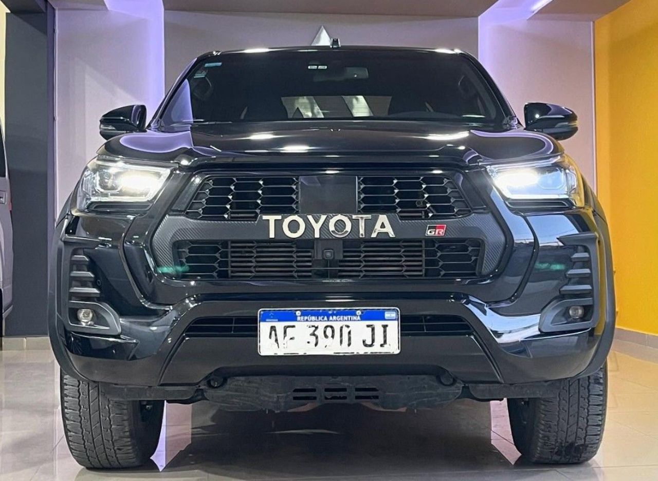 Toyota Hilux Usada Financiado en San Juan, deRuedas