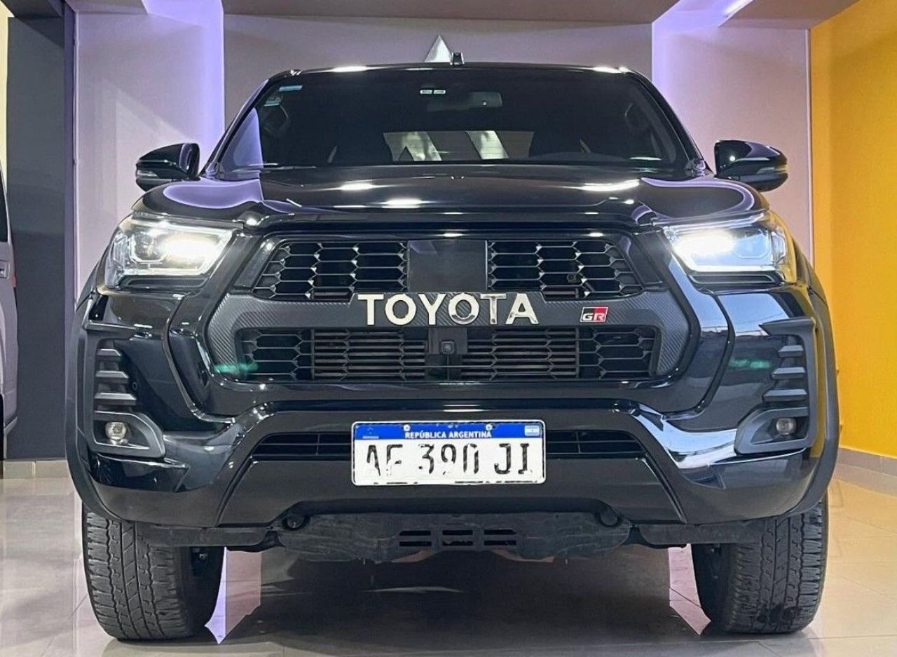 Toyota Hilux Usada Financiado en San Juan, deRuedas