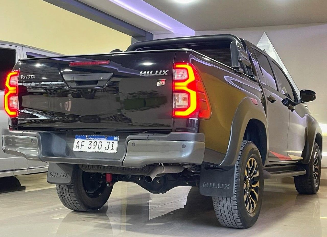 Toyota Hilux Usada Financiado en San Juan, deRuedas
