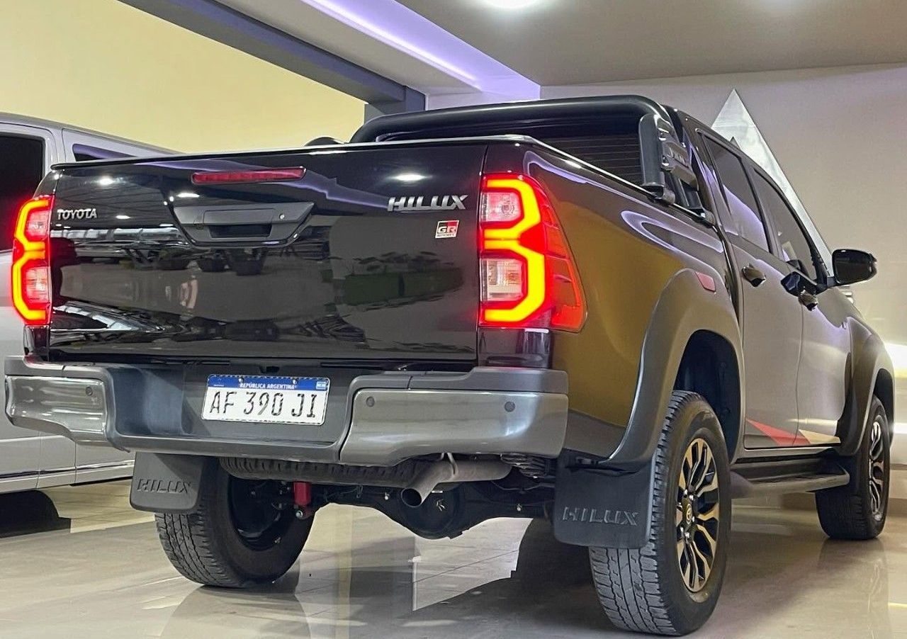 Toyota Hilux Usada Financiado en San Juan, deRuedas