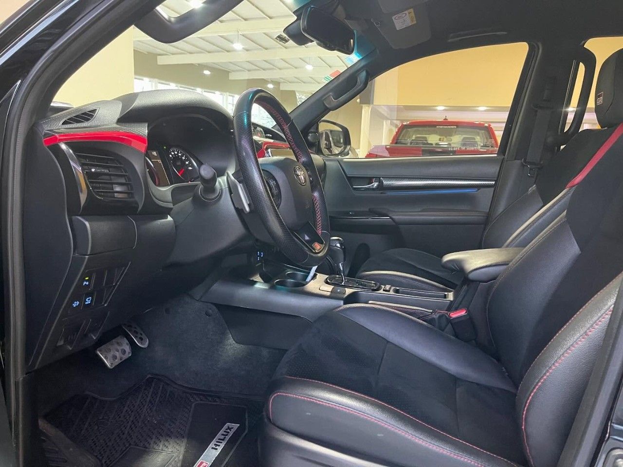 Toyota Hilux Usada Financiado en San Juan, deRuedas