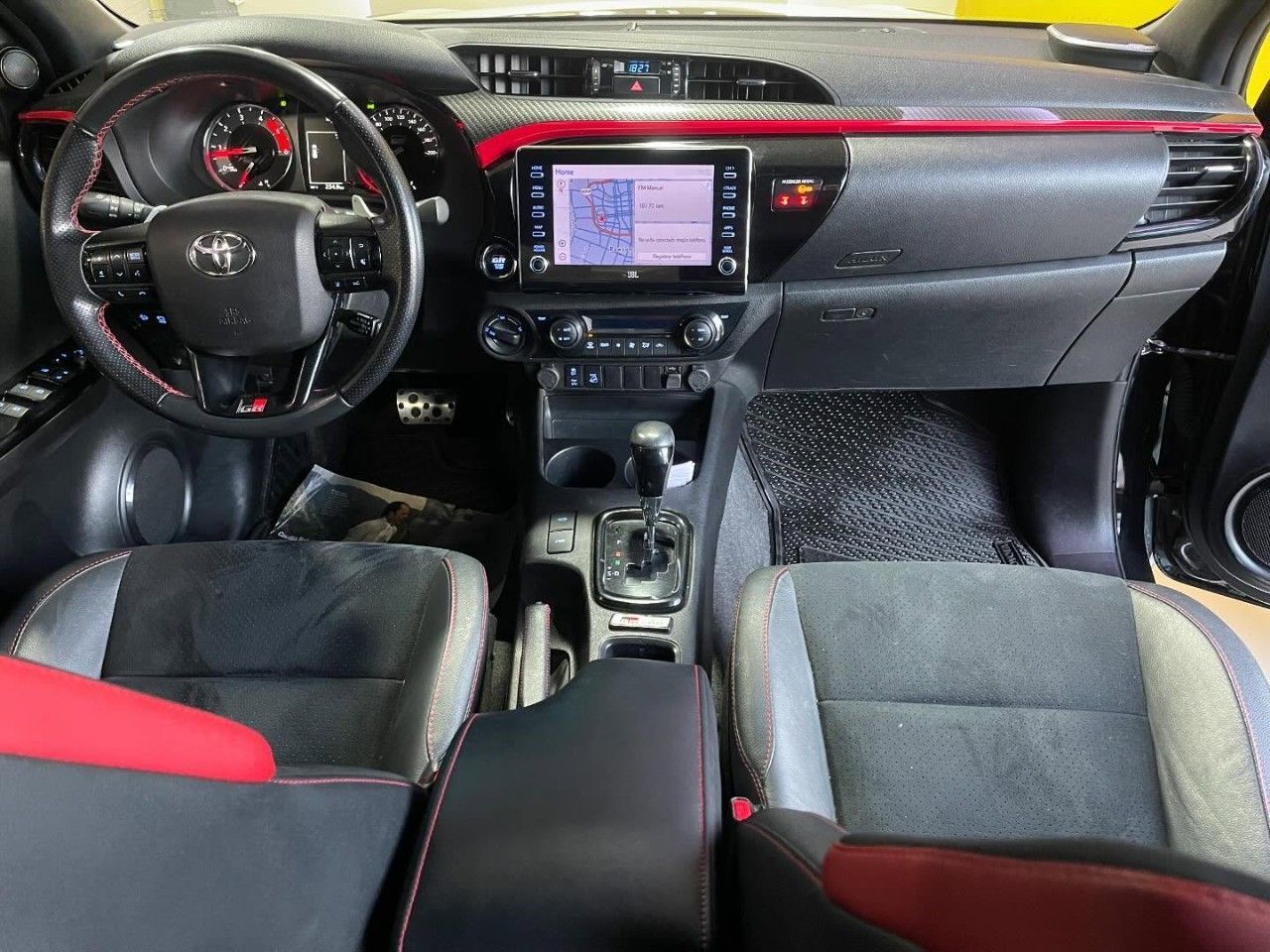 Toyota Hilux Usada Financiado en San Juan, deRuedas