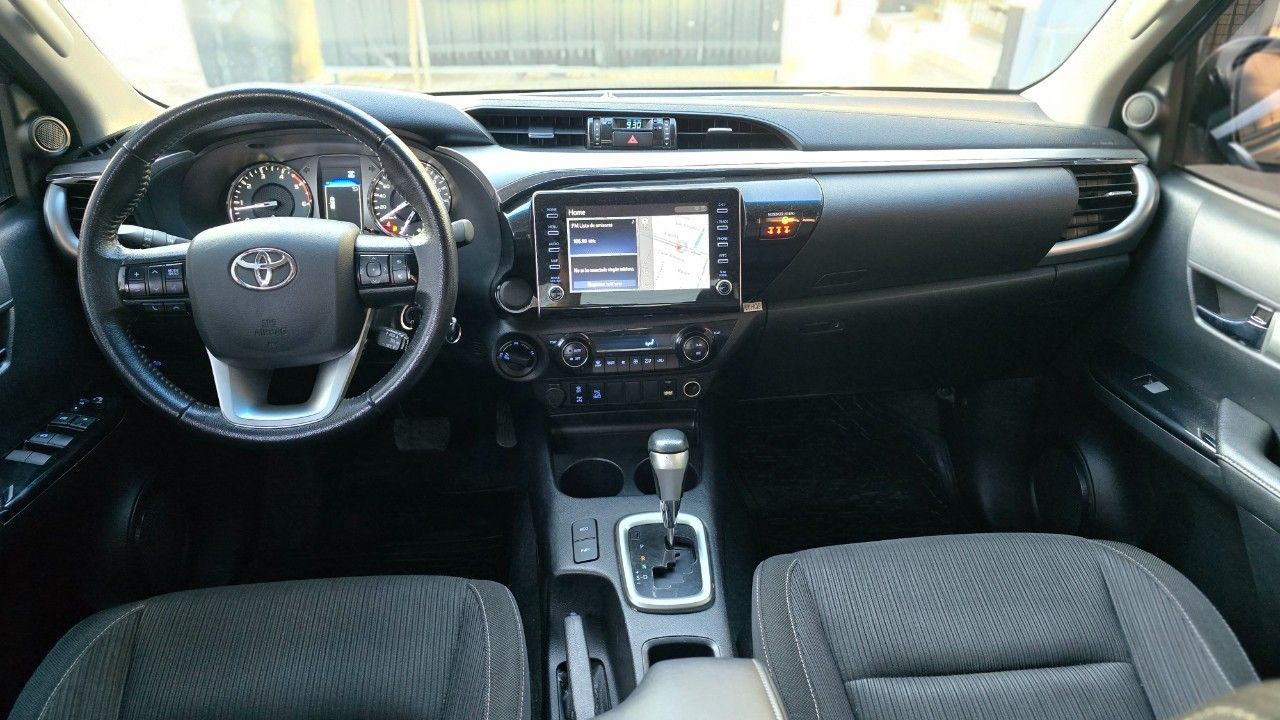 Toyota Hilux Usada Financiado en Mendoza, deRuedas